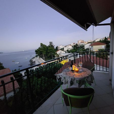 Apartments Toni Трогир Экстерьер фото
